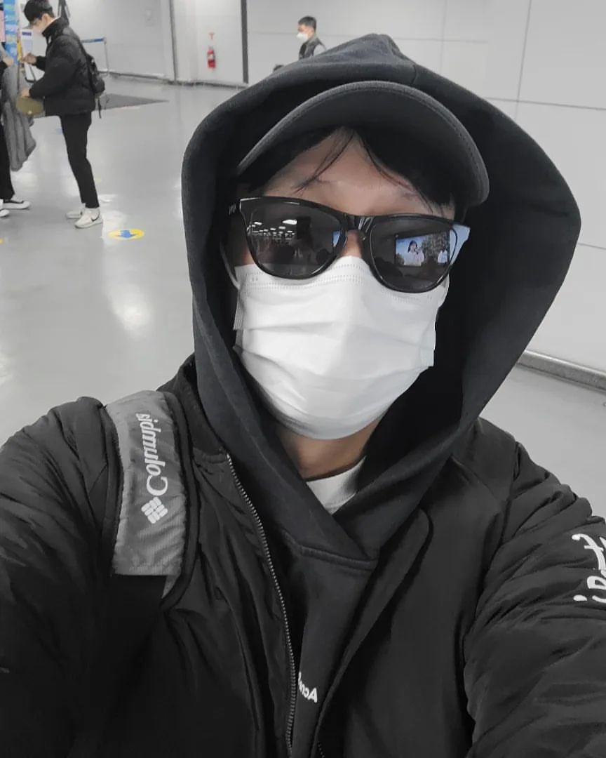 어디가는데? 우리집? 어어 청소하구 잇을게 언능와.어 끈어.