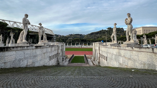 codingcoding3's tweet image. Italy has kept its fascist monuments and buildings. The reasons are complex Italy has kept its fascist monuments and buildings. The reasons are complex ift.tt/oJMfDrp 

Unlike Germany, which after World War II underwent a rigorous de-Nazificati…