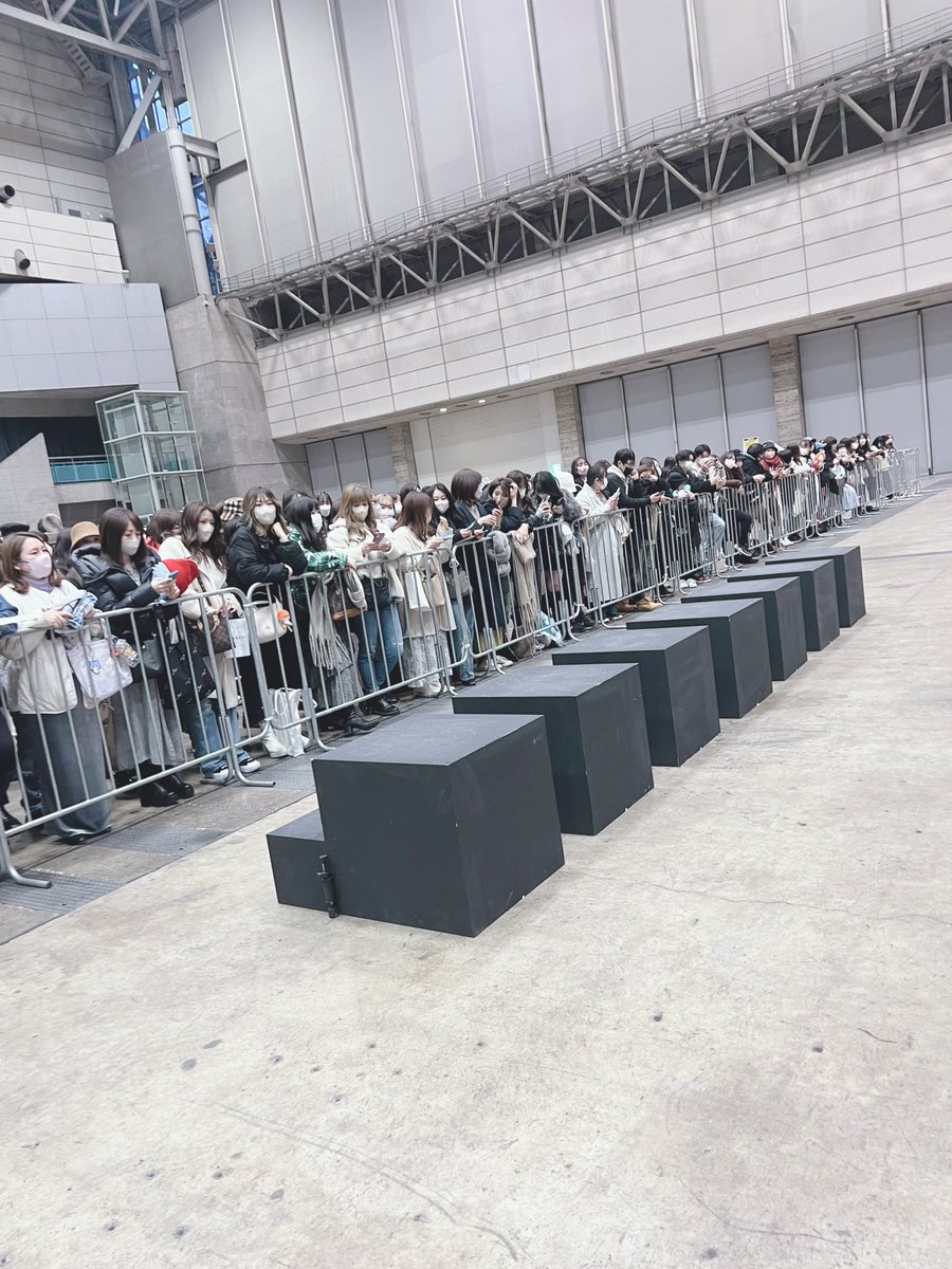 a y a r i n ❤︎ tweet media