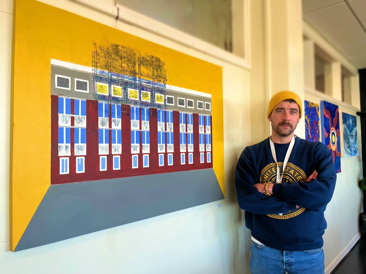 Queen Alex 6th Form tweet media