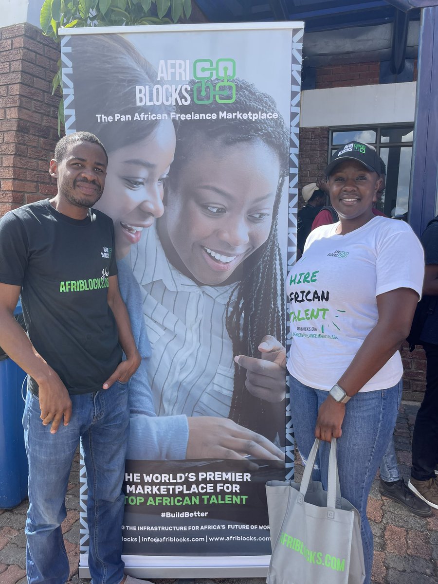 afriblocks's tweet photo. History Made! #WeAreFreelancers #ConnectingProfessionals at #ZimDevFest23 by @ZimDevelopers โ๐ฟ https://t.co/JTireEsJI7