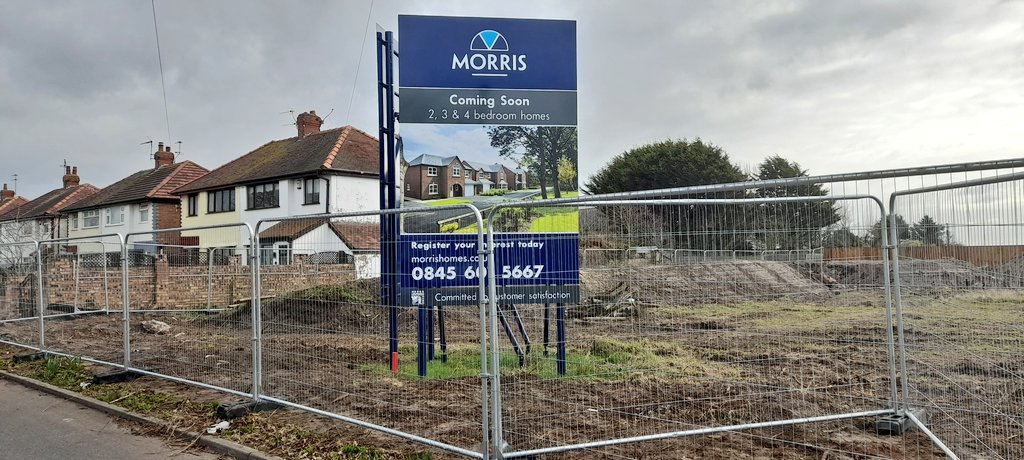 SouthportReport's tweet photo. We have had multiple complaints about @seftoncouncil granting planning permission for luxury homes to be built on Altcar Lane, next to the sewage treatment plant. We are contacting #MorrisHomes for comnent. #Formby is already overloaded, and this is yet again on Greenbelt Land. https://t.co/Ia1DQTDmyU