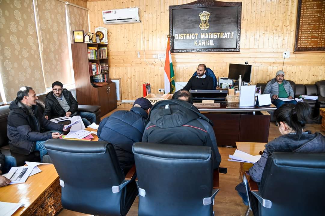 airnewskargil's tweet photo. DC Kargil @santoshsukhdeve reviews JJM Annual Action Plan 2023-24
13,506 households have been connected with #FHTCs in Kargil 5,789 are planned for the FY 2023-24
Also took a review of progress achieved with regard to set parameters &amp; indicators under #JalJeevanSurvekshan https://t.co/OVHedN47SP