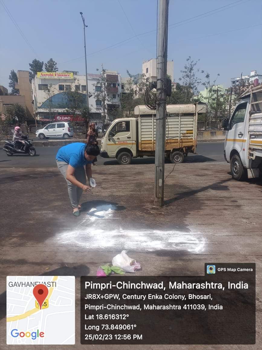 PCMCSarathi's tweet photo. Red spot remediation and beautification following with 'Swachhta ki sapat' held at Enka Colony, Bhosari. #SwachhSurvekshan2023 #SwachhBharatMission #MajhiVasundharaAbhiyan #oathtaking #Swachhat https://t.co/Ej15GIflrd