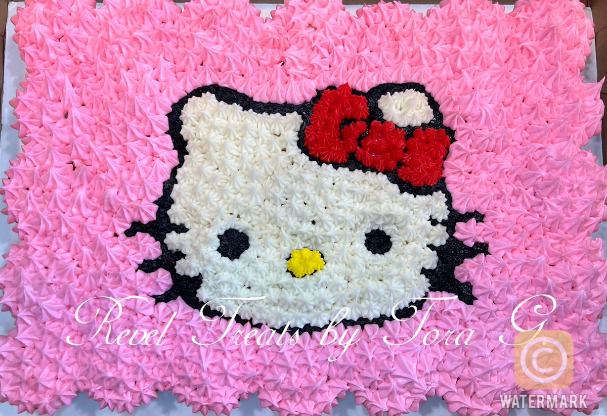 TAUnacious6's tweet image. Hello Kitty theme pull apart cupcakes that are vanilla, lemon and carrot cake flavors with cream cheese icing 👋🏽🐱🧁

#reveltreatstg #cakedecorating #scratchbaking #stonemountain #baker #atlantabaker #blackownedbusiness #womenled #pullapartcupcakes 

RevelTreatsTG.com