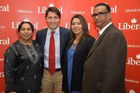 Evelynne24's tweet photo. @MarkGerretsen Oh Little Back Bencher Markie, most Canadians know if it comes out of #TrudeauCorruption mouth, it's a lie.
Instead of focusing on why #TrudeauMustResign because of #ChineseInterference with our elections, you focus on stupid things!  What about this 👇
Did you think we'd forget? https://t.co/HStdDqejdZ