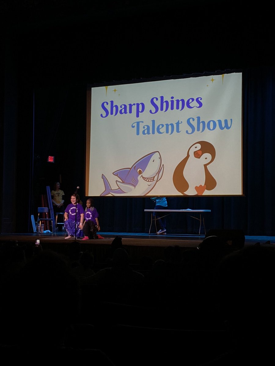 SamanthaKehner's tweet photo. 4th Graders performing in the Sharp Shines Talent Show! π¦π Excellent work, everyone! π€©π @CollsSharp4thGr #collsedu #sharpsharks https://t.co/fQxw52Gqci