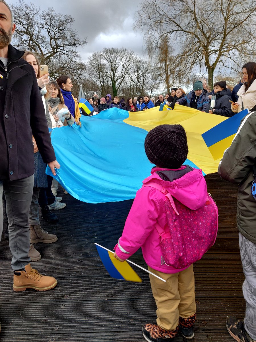 PerSofa's tweet photo. One year into Putin's war. In Odense🇩🇰 we show our support for #Ukraine. Glory to the people and brave warriors of 🇺🇦. They fight not only for their freedom and democracy, but also for ours. We remember and honor those who have given their lives for us all.  #UkraineWillWin https://t.co/mPsAZAHQHH