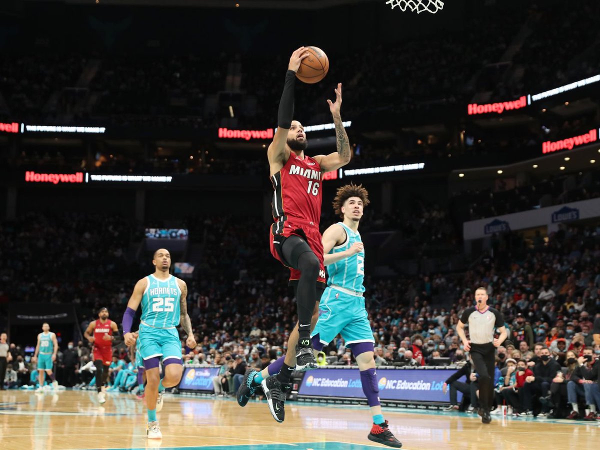 ira_still1's tweet image. #MIAvsCHA 

Miami Heat

 🆚 Charlotte Hornets, Tonight 7 Pm.

@MiamiHEAT @hornets 

#LEGENDoftheMiamiHEAT #NBA