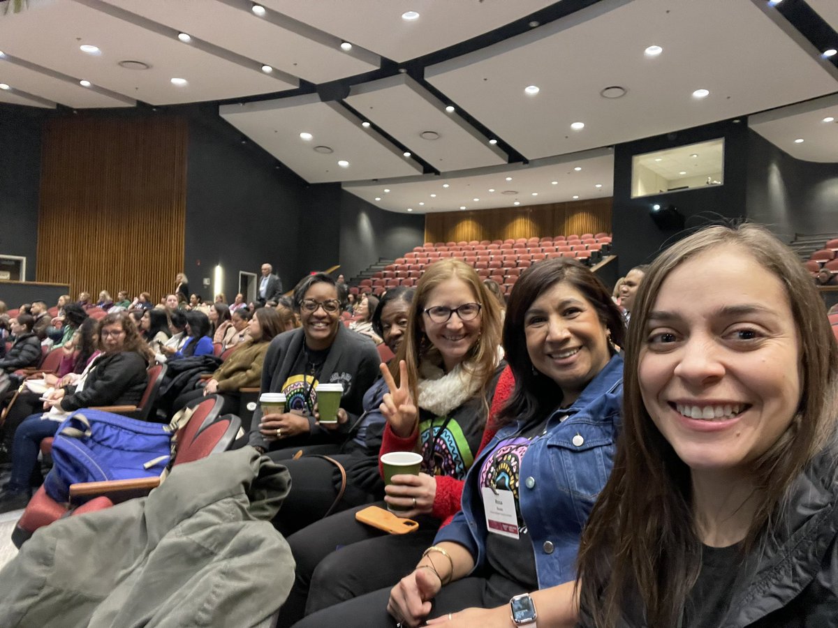 MsRosasBAES's tweet photo. We’re ready for a great day at Dual Language Immersion Day https://t.co/ksGqy22oUD