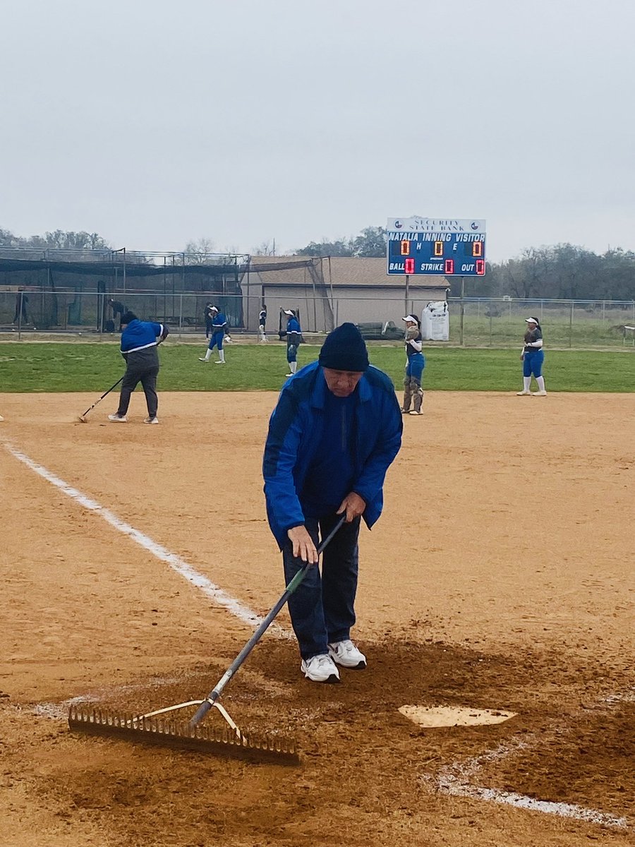 Shout out to Mustang faithful Mr. Sam Smith for helping us in between games today! Thank you, Mr. Smith!