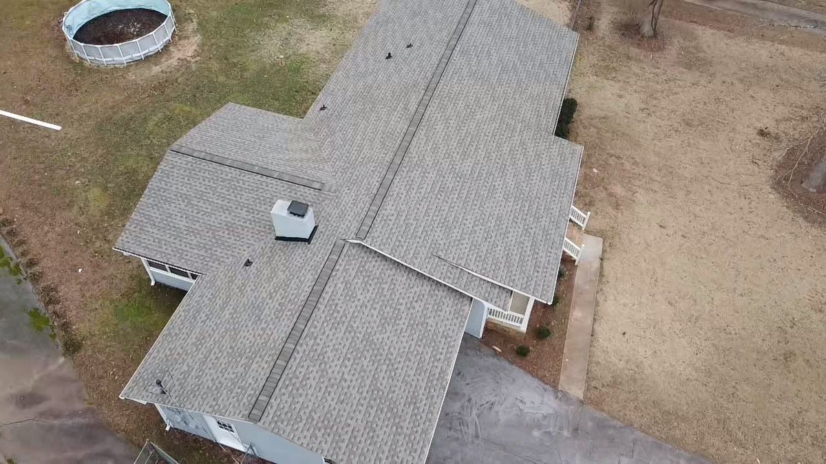 ProShieldGA's tweet image. We had SO much fun roofing with our neighbors, the Mills, in Covington.

We restored this home post-storm in the Newton county area and a excited about their new look.

Need an inspection after weather?  Give us a call!

ProShield Roofing
info@proshieldroofing.net
678-722-8904