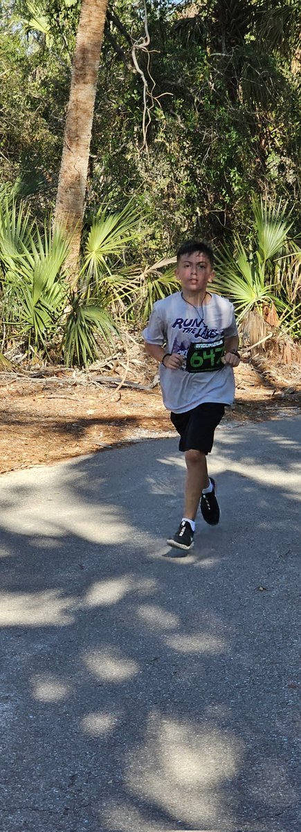 Great morning supporting our Villas Runc Club at Lakes Park today! <a href="/VillasElem/">Villas Elementary</a> <a href="/PtaVillas/">Villas Elementary PTA</a> <a href="/CypresslakeP/">Cypresslake_panthers</a>
