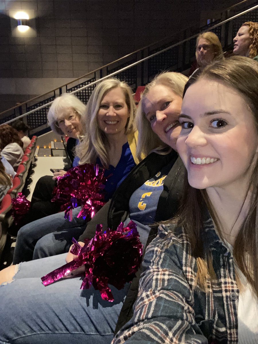 vrpedersen's tweet photo. Let’s go @CarmelChoirs !! 💙💛💙💛. #hoosiershowchoirclassic https://t.co/4LQ23rWKct
