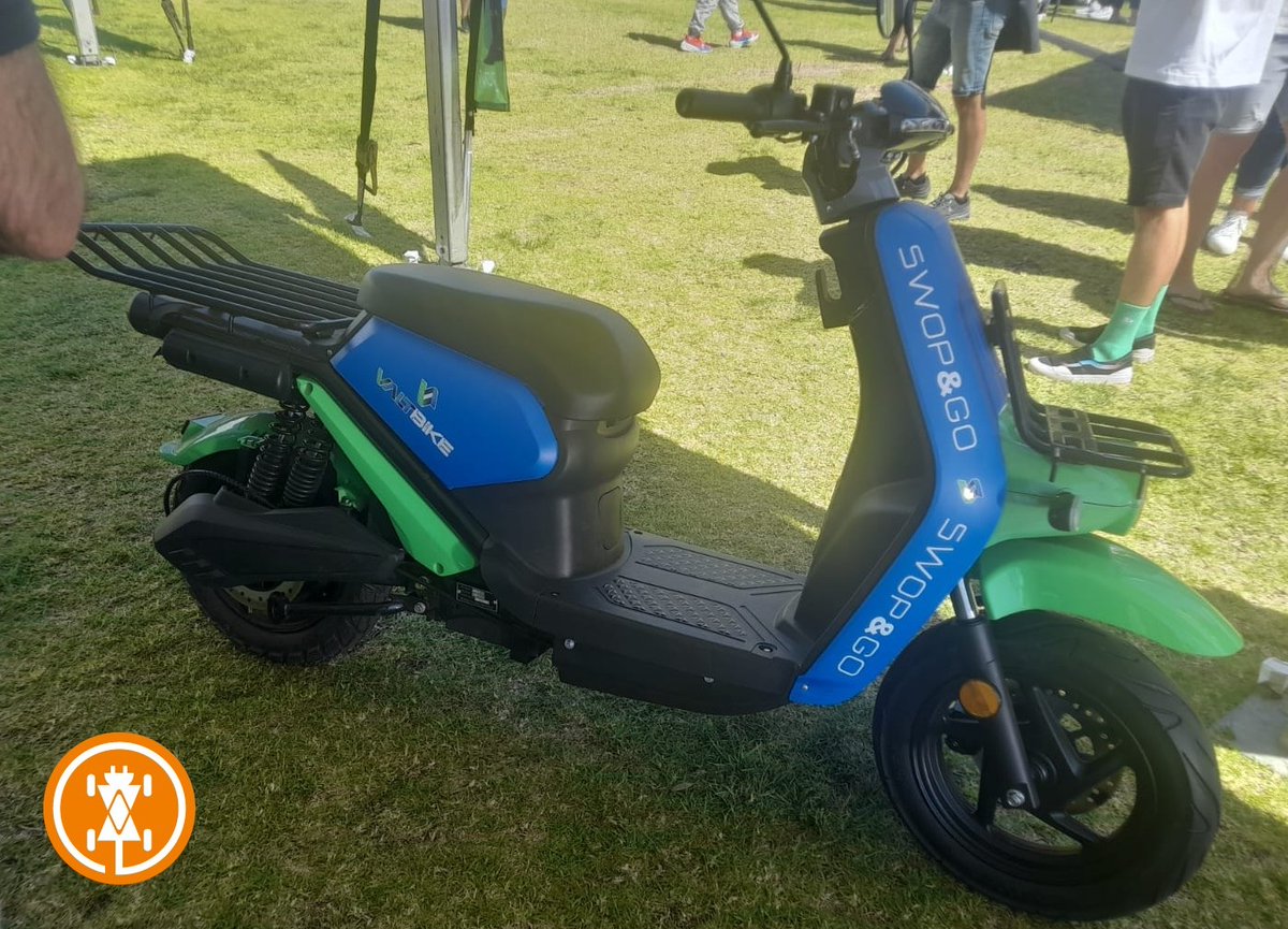 uYiloZA's tweet photo. #uYilo's @Edem_Foli spent time with #ValternativeEnergy at #eFESTCapeTown, finding out about their #BatterySwapping system powering #ElectricScooters. #EV #ElectricVehicle #eMobility #efest #eFestElectric
https://t.co/IeLrNk5JXe https://t.co/xlv4H8I5Qf