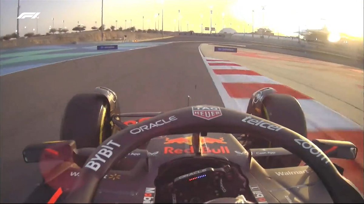 F1's tweet photo. Laps, laps and more laps! ✨

Perez and Albon have both clocked over 100 laps for today 💯👊

#F1 #F1Testing https://t.co/pSq5sTaoZS