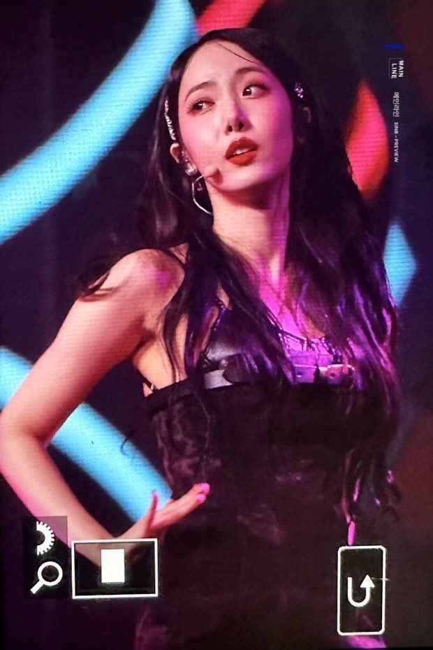 mainlineyubi's tweet photo. 230225 홍콩 팬미팅 신비 프리뷰

🖤

#비비지 #신비 #VIVIZ #SINB @VIVIZ_official https://t.co/q5xaay6How