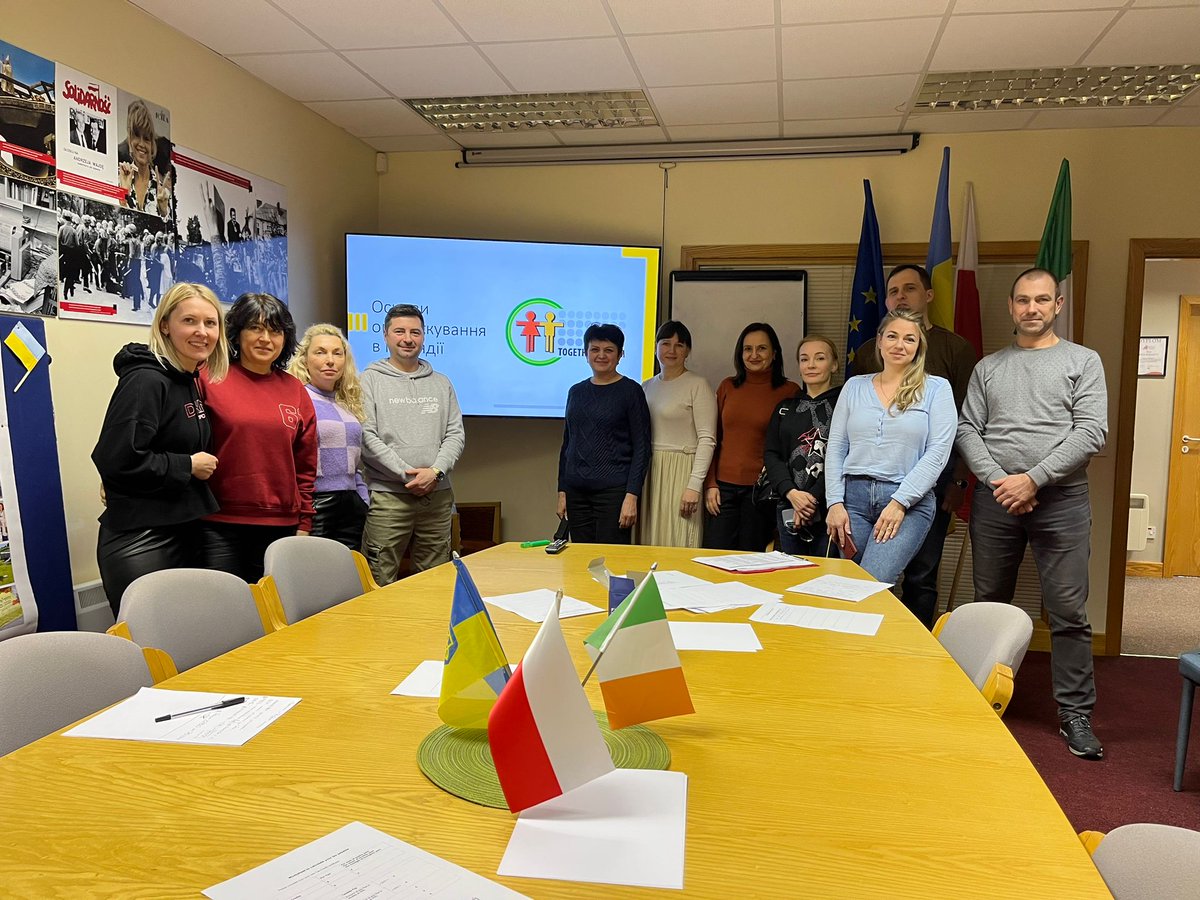 TogetherRazem's tweet photo. Seminar covering of "Basics of taxation in Ireland" took place in Together-Razem last week. This event was provided in Ukrainian language as a part of a #BeginTogether project funded by the @CommunityFound of Ireland.  Дякуємо https://t.co/xXIvBvRCGK