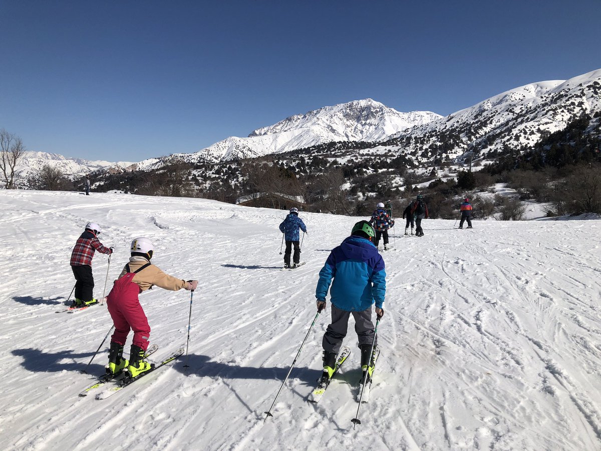 BrianJKasper's tweet image. As part of #tashschool’s #outdoorlearning program G4&amp;amp;5 Ss hit the slopes at Amirsoy Mountain Resort to conquer challenges, have fun and strengthen friendships. @DohaDerek @billkralovec @brian7591 #skiing #Uzbekistan  #playbasedlearning #TianShanMountains #OutdoorEd