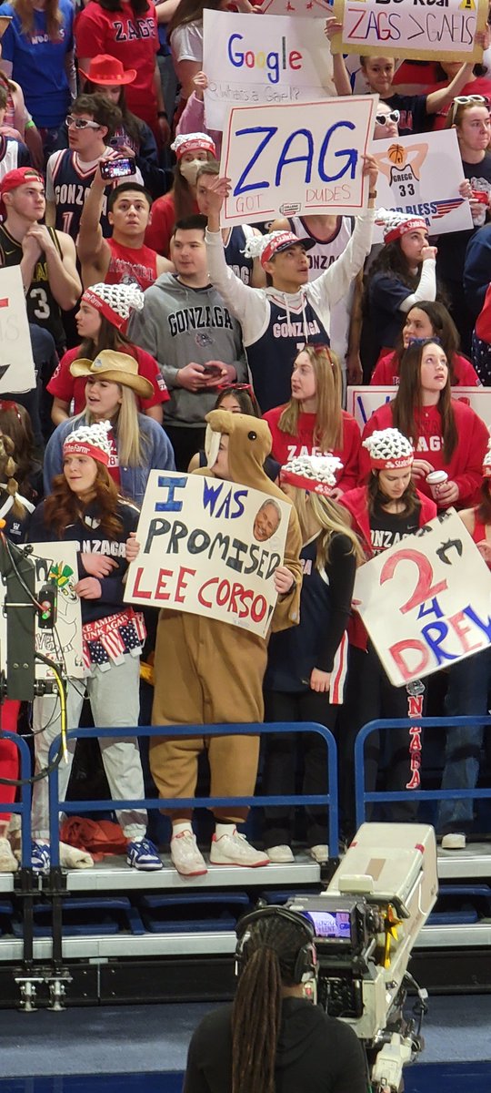 JustinReed99's tweet photo. A collection of GameDay signs: 

First: Lee Corso is wanted in Spokane https://t.co/UWjBEbNPmO