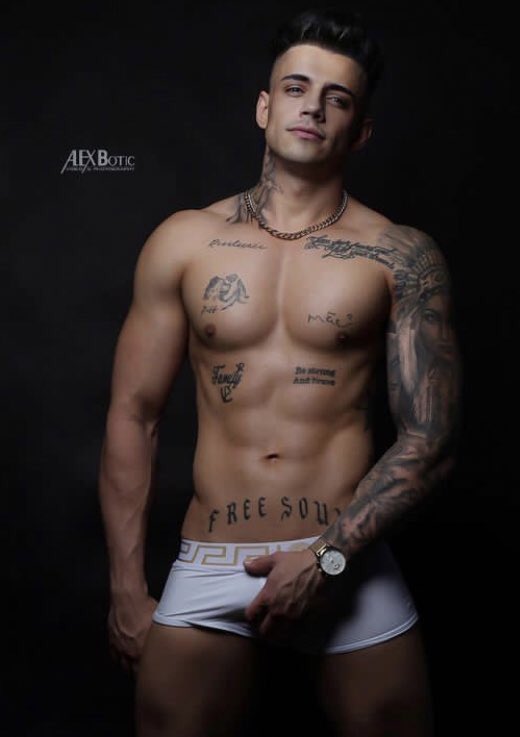 WomensEyeCandy1 tweet picture