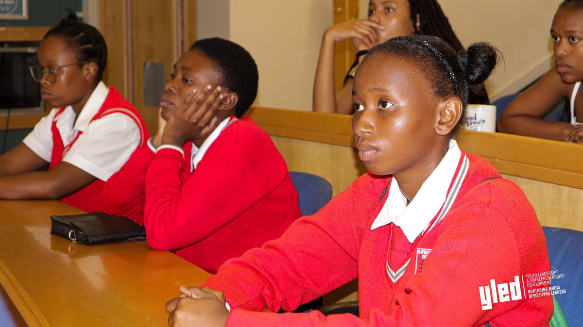 yledsa's tweet photo. Hello YLED fam, today we held our onboarding session and welcomed the cohort of 2023!🥳 A special thank you to everyone who contributed to today. Congratulations  to the grade 11s who made it into programme. Let’s continue to forge ahead!

#yledsa #forgeahead #youthdevelopment https://t.co/lRJH6t43W5