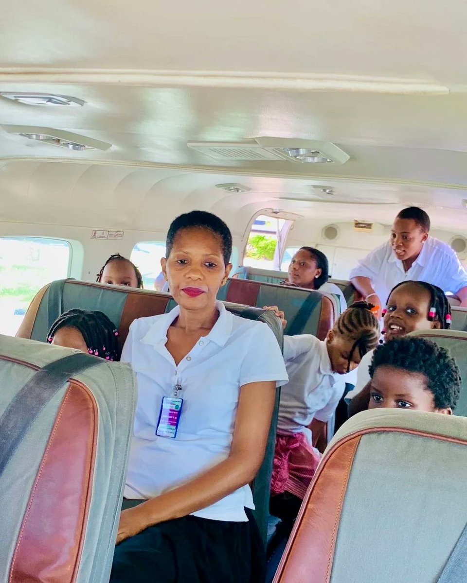 auricair's tweet photo. Welcome on board @AuricAir, students and staff of @mountolivetmontessoripreschool
The youngsters had a close-up encounter with the world of flight.
#EducationalTrip #futurepilots #studentexperience #Fieldtrio https://t.co/V4LZyO0cyj