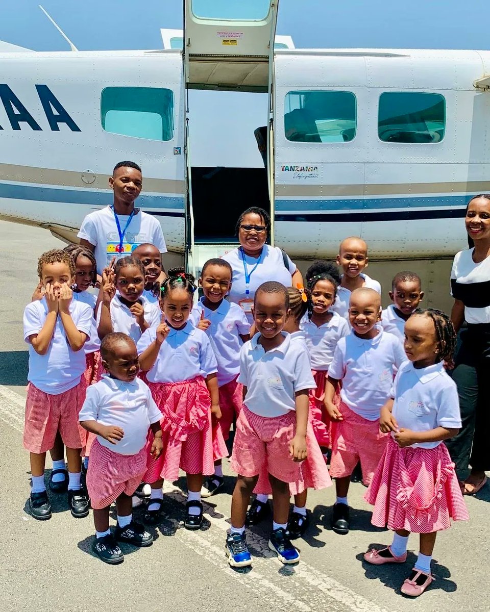 auricair's tweet photo. Welcome on board @AuricAir, students and staff of @mountolivetmontessoripreschool
The youngsters had a close-up encounter with the world of flight.
#EducationalTrip #futurepilots #studentexperience #Fieldtrio https://t.co/V4LZyO0cyj