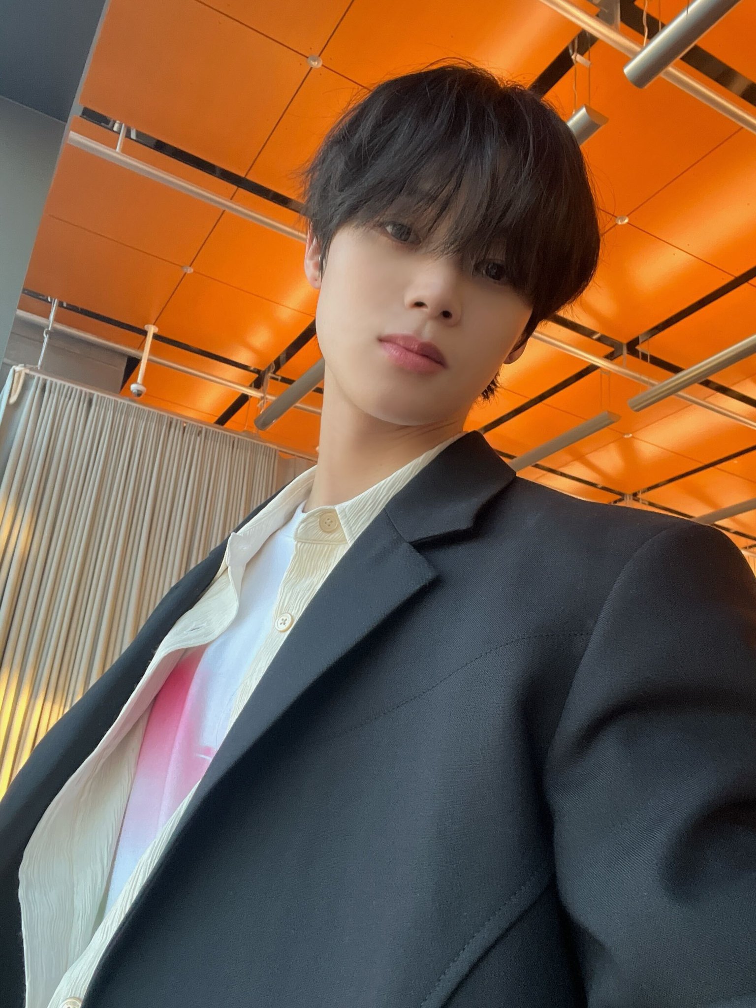 Pau パウ on Twitter "POV you're shorter than 5 feet https//t.co