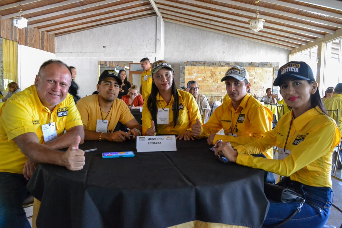 Pr1meroJusticia's tweet photo. El resultado de esta #ConsultaPJ se adicionará al informe que buscará el concenso para tomar la mejor decisión en representación de nuestra tolda y de los venezolanos. 
#Barinas https://t.co/1IRRyTLS9N