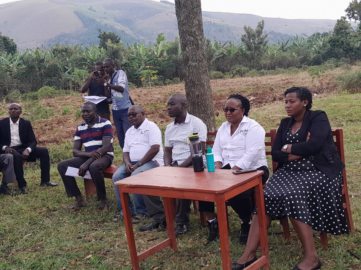 Parish Development Model (@pdmsecretariat) on Twitter photo In the steep slopes of Nyakatookye Ward, Kagongo Division Ibanda Municipality: PDM Secretariat team led by <a href="/JovrineKaliisa/">Jovrine Kaliisa</a> in a SACCO Meeting ahead of #PRFLaunch in Ibanda Municipality.
<a href="/mofpedU/">Ministry of Finance</a> <a href="/MAAIF_Uganda/">MAAIF 🇺🇬</a> <a href="/MoLGUganda/">Ministry of Local Government</a> <a href="/RobinahNabbanja/">Rt. Hon. Nabbanja Robinah. PRIME MINISTER</a>. In the steep slopes of Nyakatookye Ward, Kagongo Division Ibanda Municipality: PDM Secretariat team led by <a href="/JovrineKaliisa/">Jovrine Kaliisa</a> in a SACCO Meeting ahead of #PRFLaunch in Ibanda Municipality.
<a href="/mofpedU/">Ministry of Finance</a> <a href="/MAAIF_Uganda/">MAAIF 🇺🇬</a> <a href="/MoLGUganda/">Ministry of Local Government</a> <a href="/RobinahNabbanja/">Rt. Hon. Nabbanja Robinah. PRIME MINISTER</a>.