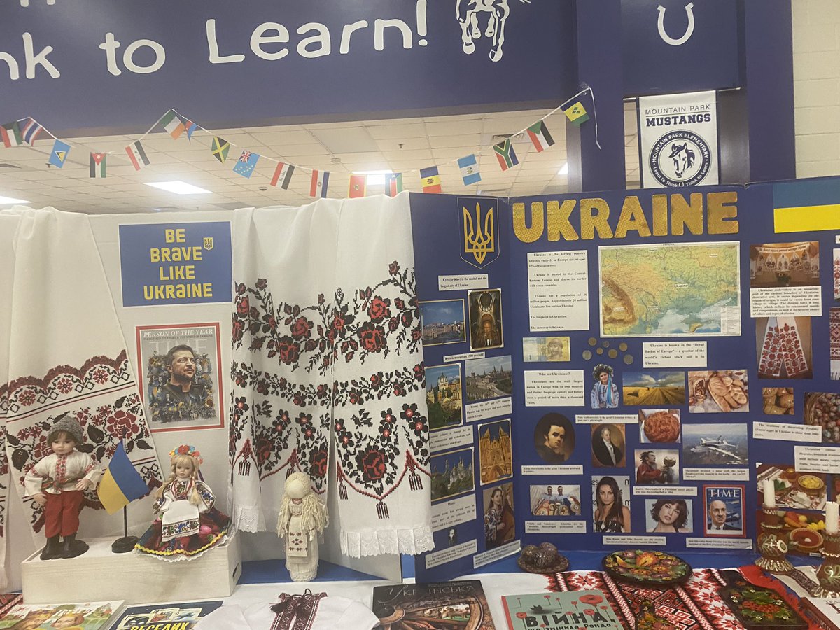 APRuben_MPE's tweet photo. Fridays are for food, family and FUN!  Last night’s International Festival was a beautiful celebration of the diverse cultures at MPE!  @MPE_Mustangs https://t.co/nkzUhaBbRs