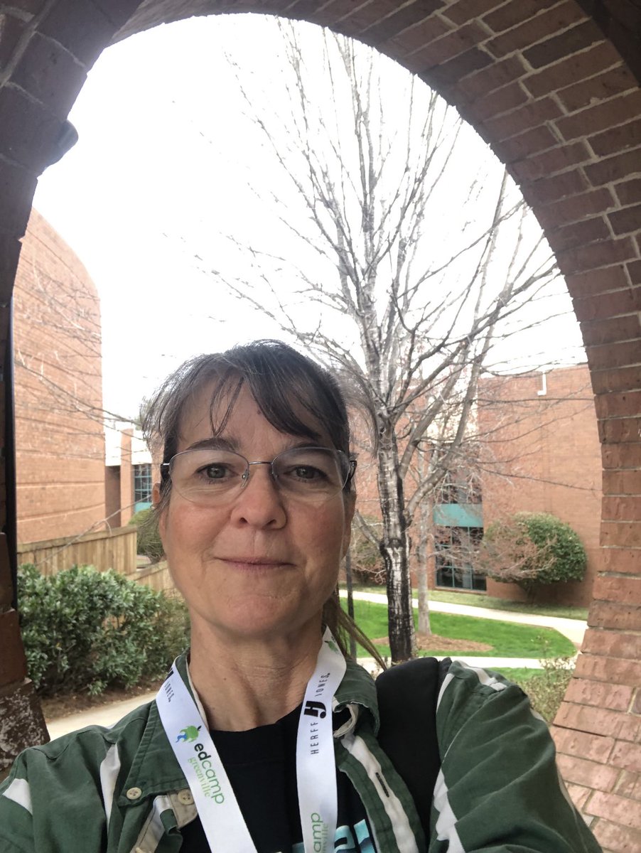 Traci Farrington tweet media