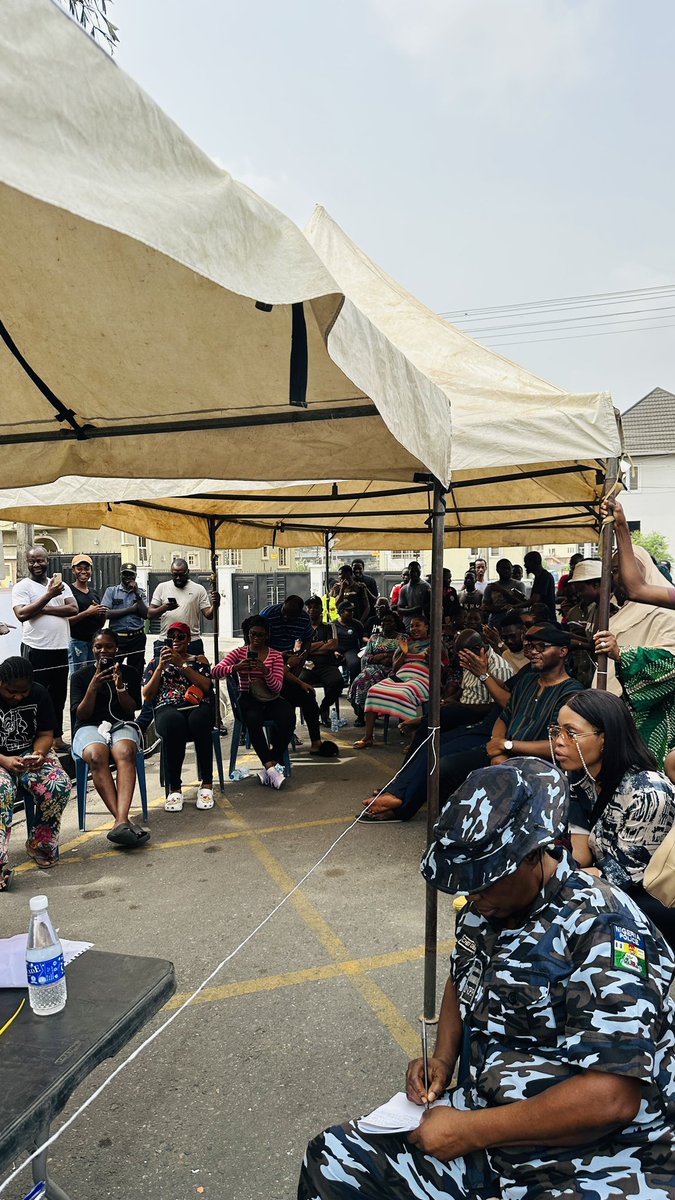 UnclePamilerin's tweet image. Presidential election results for PU 066 

APC - 26 votes 
LP -  60 votes 
Accord - 1 vote 

Labour won in brooks