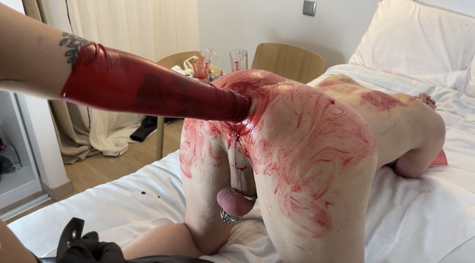 Tw blood  . . . .  trying to see my future in your guts like a haruspex https://t.co/9nddcKWYck