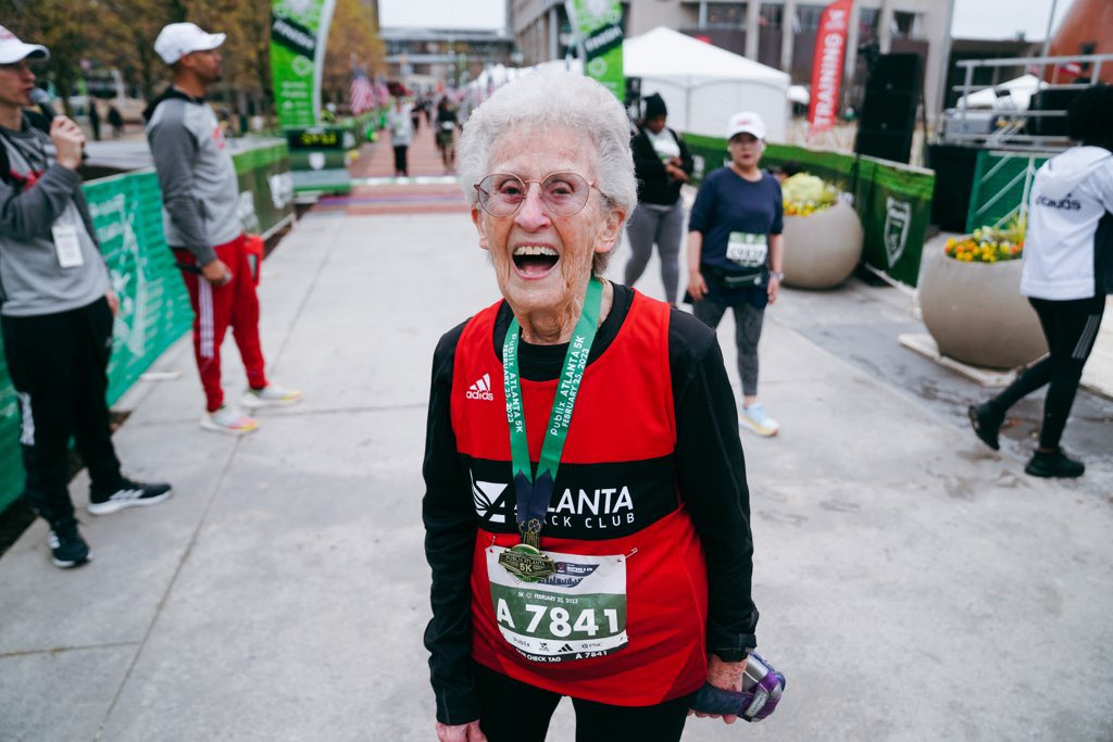 BETTY LINDBERG HAS CROSSED THE FINISH LINE ‼️ Your favorite 98-year-old and @USAMastersTrack athlete finished the Publix Atlanta 5K this morning with a time of 59:06! #atlmarathon