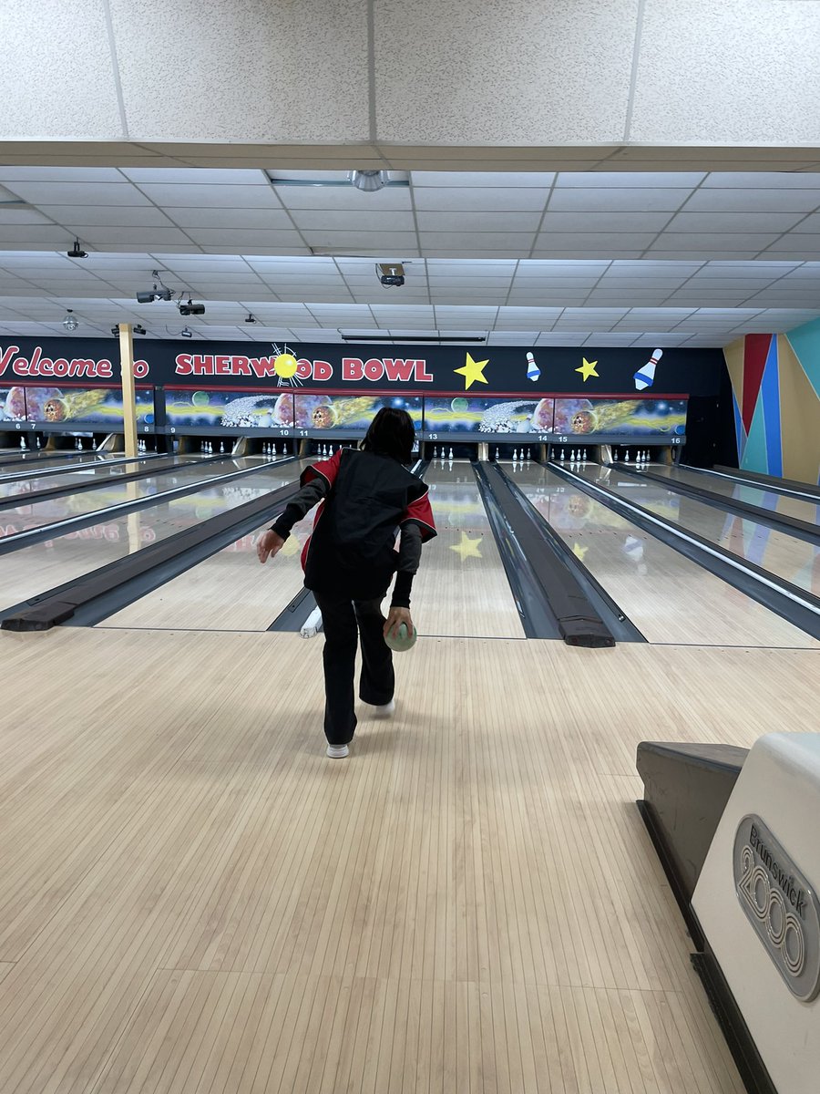 SpecialOCalgary's tweet image. Checking in from 5 pin bowling 🎳 #SOA23 don’t forget to check out the live stream to watch 5 pin bowling all weekend long! ao.live/en/channel/spe…