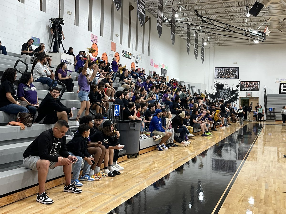 5A BOYS BASKETBALL AREA: #22 Miller 67 Weslaco East 43 (FINAL) Bucs are on to the region qtrs. Congrats to our Bucs, Coach Bastian and huge Thank You to our Buc community and Alumni for the continuous and priceless support. Next…. Once a Buc, Always a Buc!