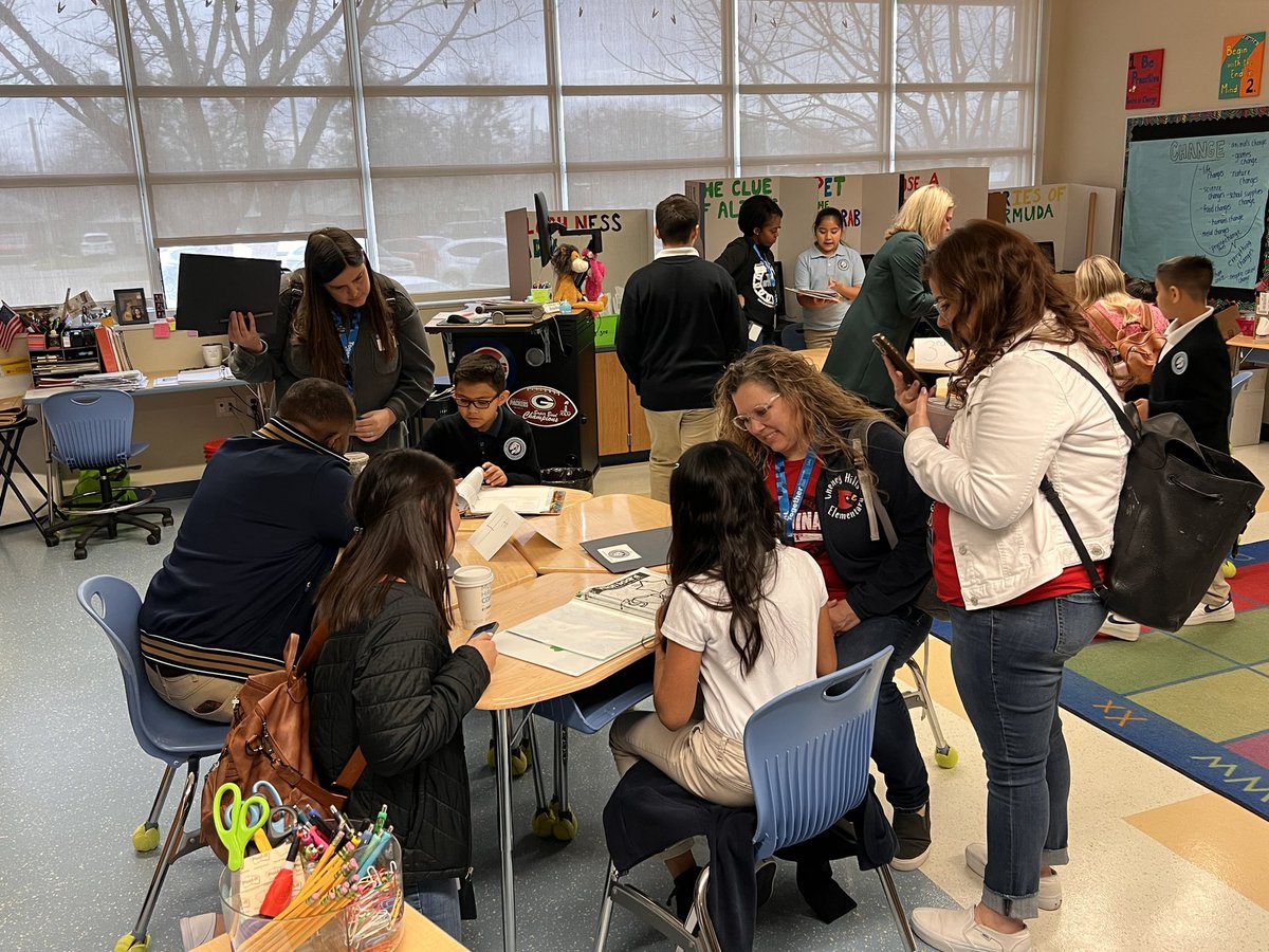 Students leading the way…JJA shared leadership portfolios, scoreboards and all their greatness today for the <a href="/TheLeaderinMe/">The Leader in Me</a> Symposium campus tours.  #Limitless #cisdbettertogether