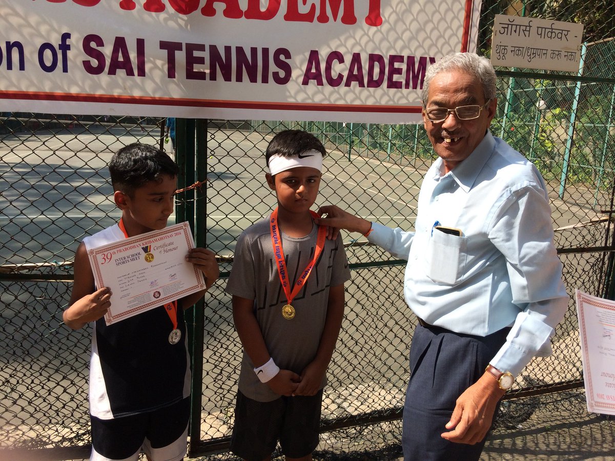 USahita's tweet photo. @niketennis Memories from 2016, #SamarthSahita #onehanded backhand #tennis player at 8 yrs winning a u10 Mumbai city suburb tournament to October 2022 at 13yrs winning Fenesta AITA Nationals u14 in India, @niketennis remains a constant partner. https://t.co/3hf68jq2II