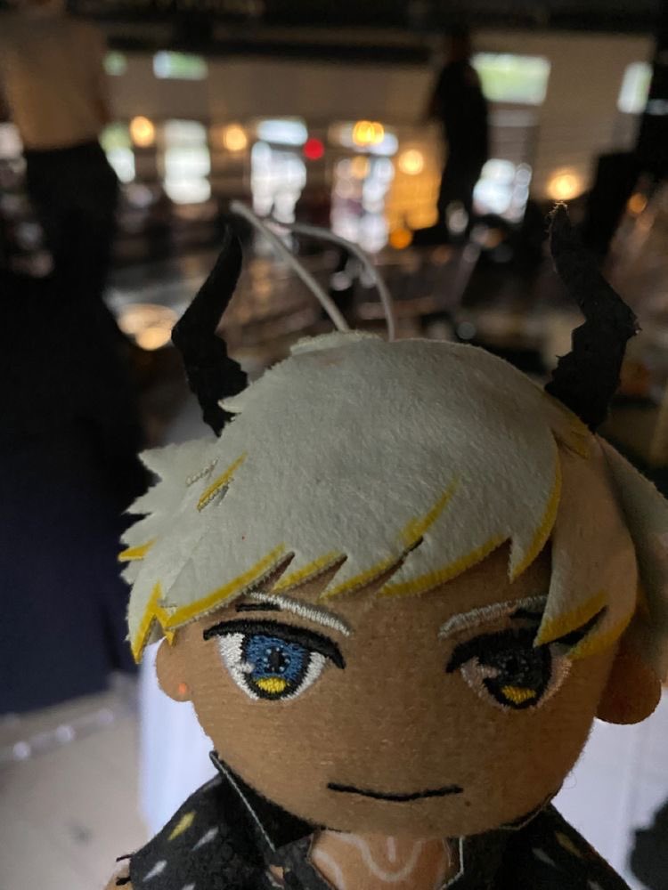 simplefie's tweet image. I NEED THIS PLUSHIE PLS SOMEONE BUY IT FOR ME😭😭😭😭😭😭😭😭😭😭😭😭😭😭 LOOK HOW CUTE HE IS HERE