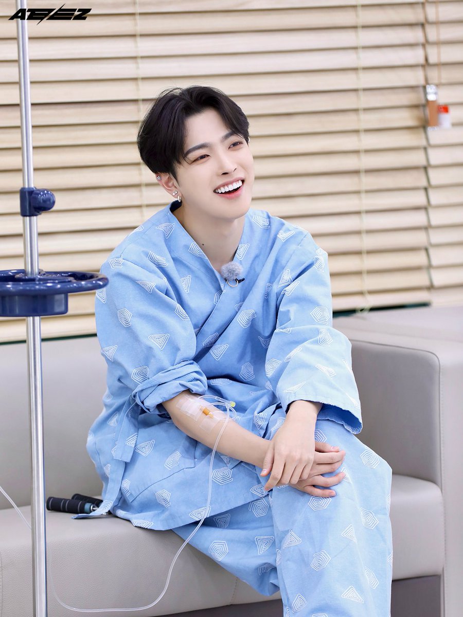 ATEEZBR_'s tweet photo. FANCAFE |

Atualização do fancafe oficial do ATEEZ. 

© allabout_atz

[+] https://t.co/MbfhROA6HU