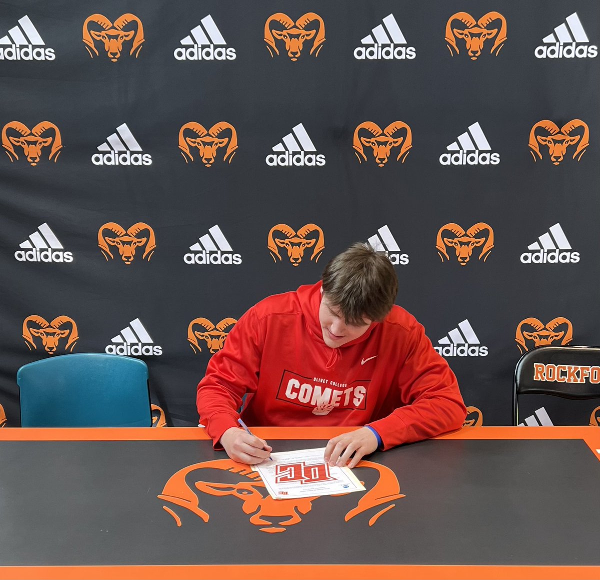 Charlie Deutsch tweet media