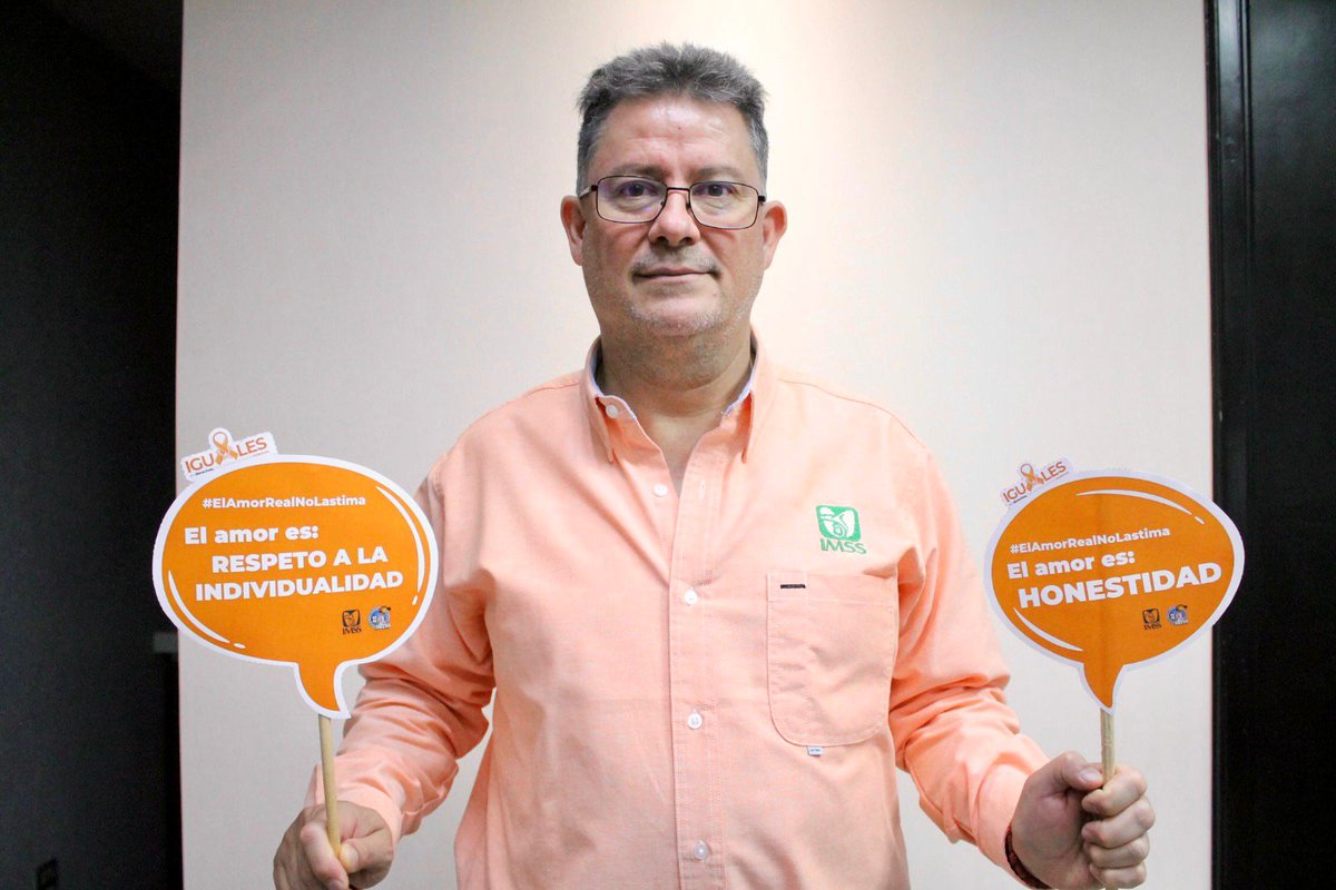 Tu_IMSS_TAM's tweet photo. Este #DíaNaranja en el #IMSSTamaulipas decimos que amor es responsabilidad, libertad y honestidad, es establecer límites y es diverso. 
#IgualesEnDerechos #IMSSySNTSSvsViolencia #ElAmorRealNoLastima https://t.co/RgDXFCbdEt