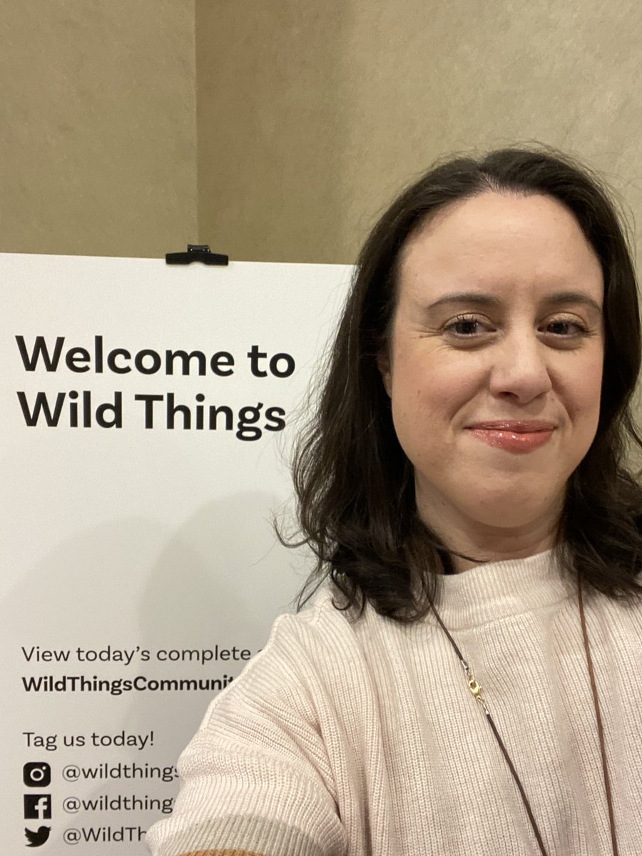 HilaRatzabi's tweet image. About to do something for the first time and I’m nervous/excited …. Doing a poetry reading at a nature conservation conference!!! Wish me luck! And come see me 1:30pm central if you’re here!!! @WildThingsChi #wildthings #ecopoetry #ClimateCrisis #nature #conservation