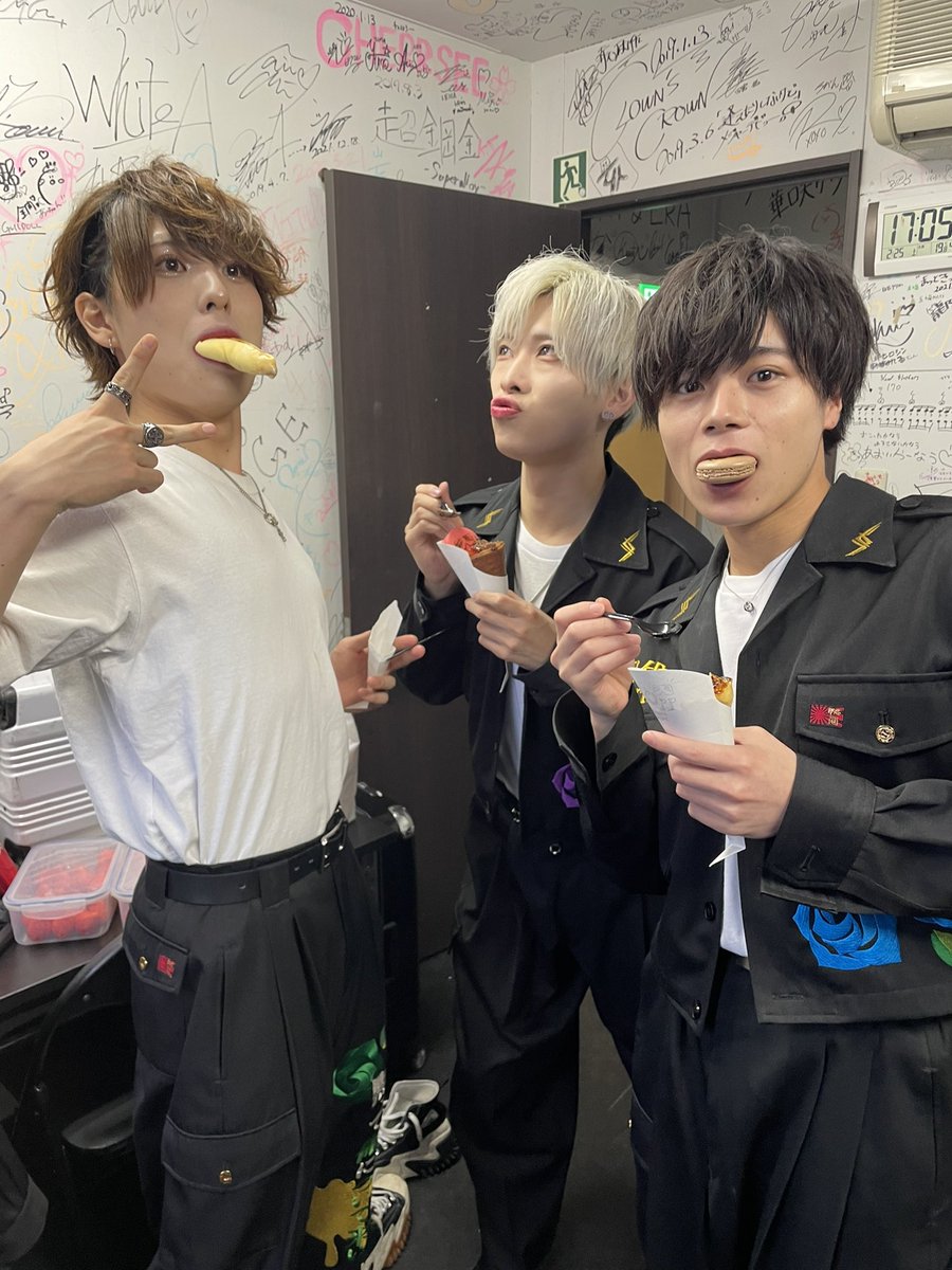 スパの裏垢(公式) tweet media