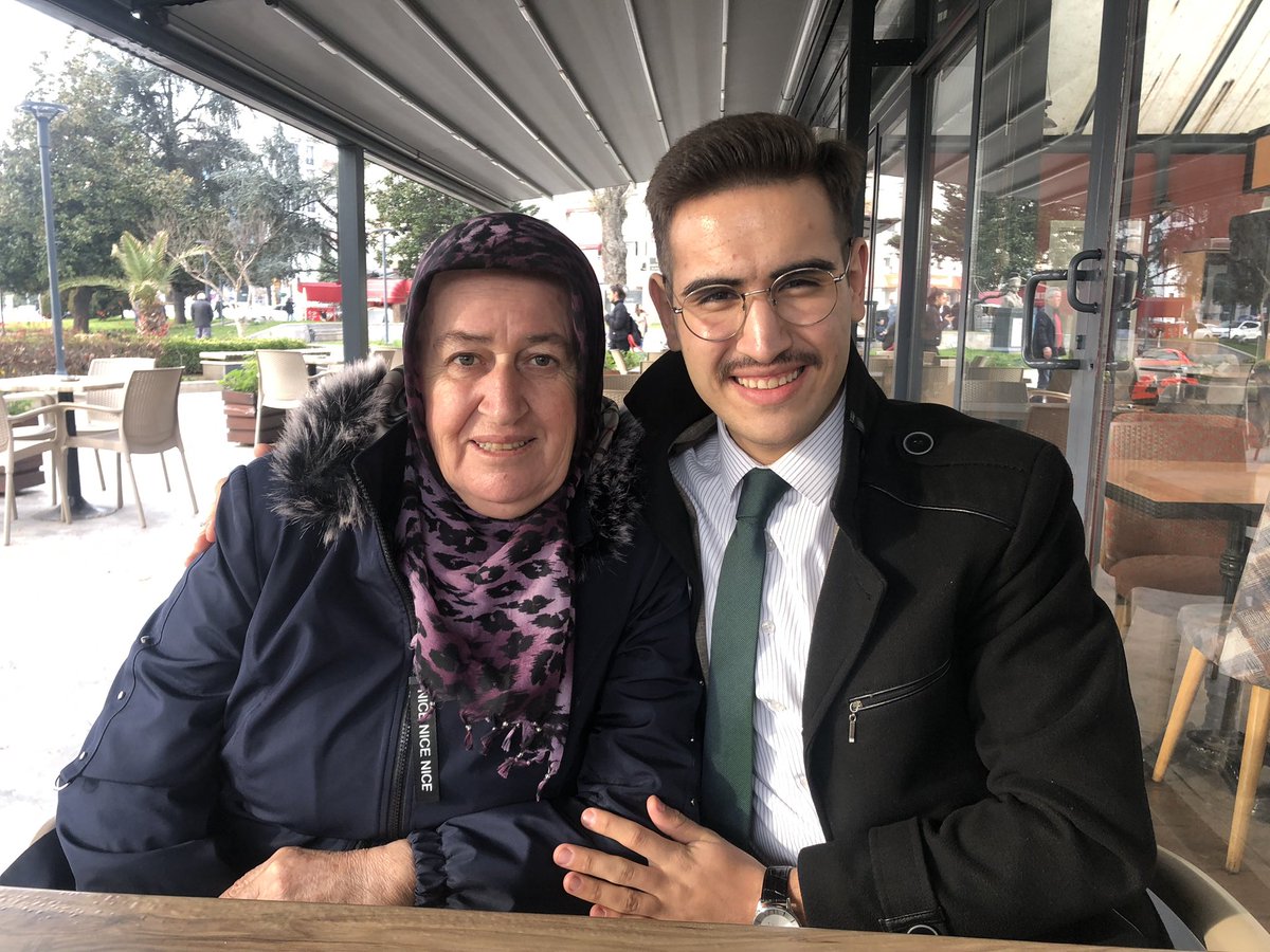 yyildirimtr's tweet photo. Bugün de güzeller güzeli Fatma Teyze’yle tanıştık. Kendisi çok kıymetli birisi. Tanışmamıza vesile olana teşekkür ediyorum. 
#İlmekİlmek https://t.co/DXV29Y3bta