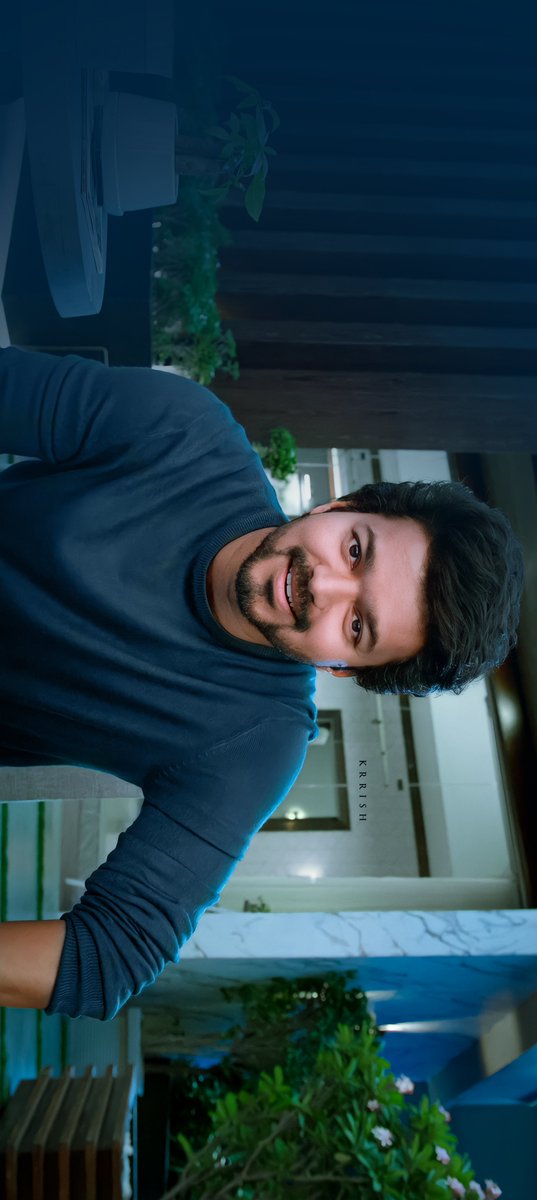 ItzKrrish_'s tweet photo. Thalapathy! ❤️ #Varisu https://t.co/kuGteahDIY