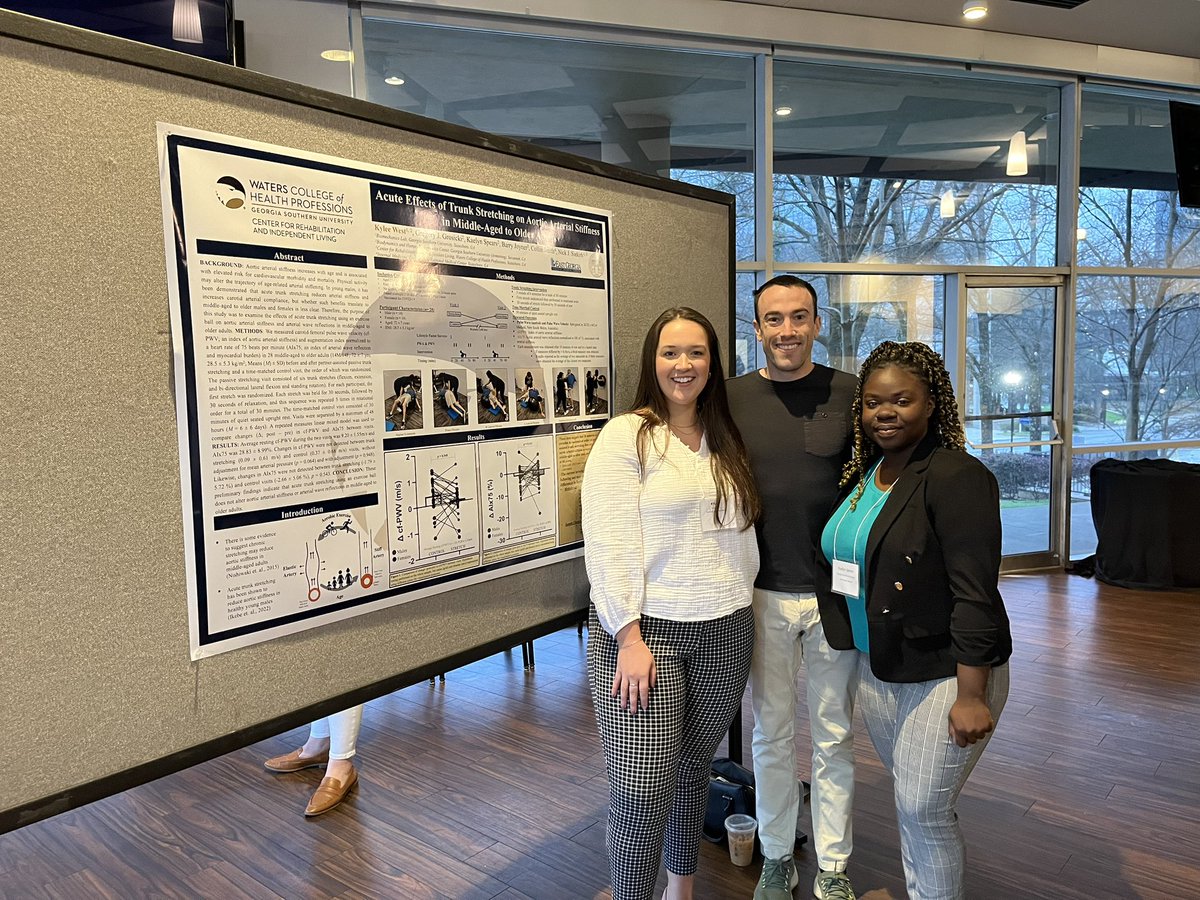 DrGregGrosicki's tweet photo. Must have saved the best for last this year at @seacsm! Super proud of these young scientists. 🔬🧬🧪 #seacsm 

@Jameseb22 @KaelynSpears @kyleewest9 and Andrew Roberts
@ArmstrongBHPC @GeorgiaSouthern @WCHP_GS @ACSMNews https://t.co/AW8GvegwdX