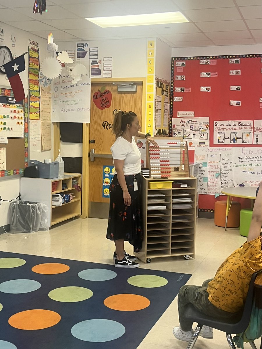 LeeMcShanJr's tweet photo. A week full of great first instruction for our Mustangs!! We are so proud of our staff and students! @SBarrios_DISD @ConradSchools 👏🏾💯🎉 #ExcellenceatMcShan https://t.co/KsdoMjuv2K